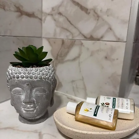 Benvenuti Apartment *